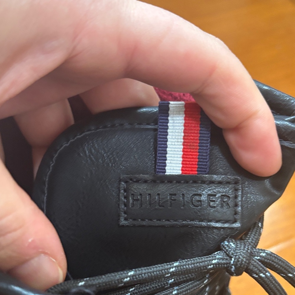 Tommy Hilfiger Black Quilted Winter Boots - Picture 2 of 11